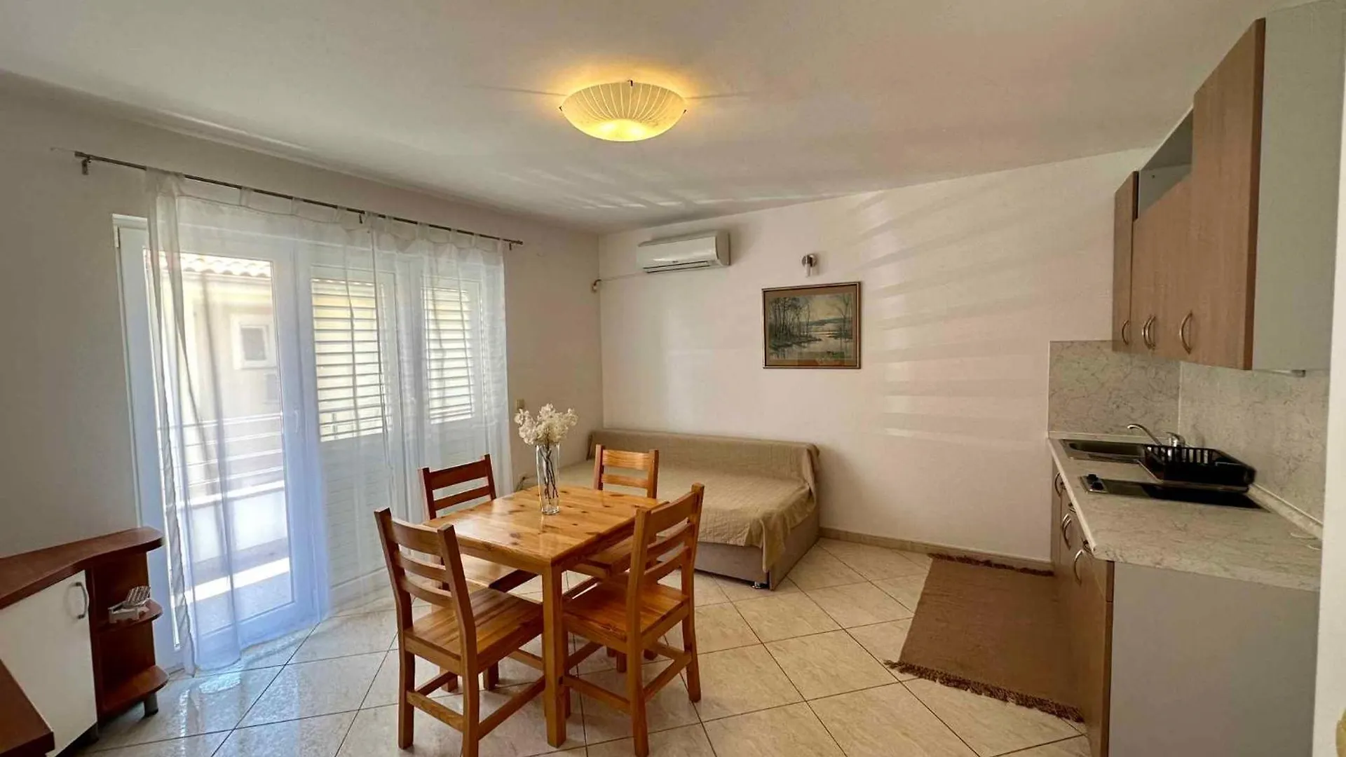 Apartments In Novi Vinodolski 49889