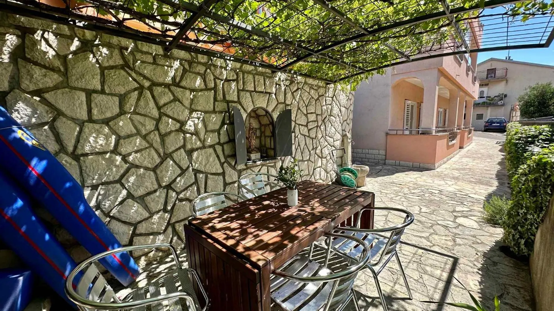 Apartments In Novi Vinodolski 49889