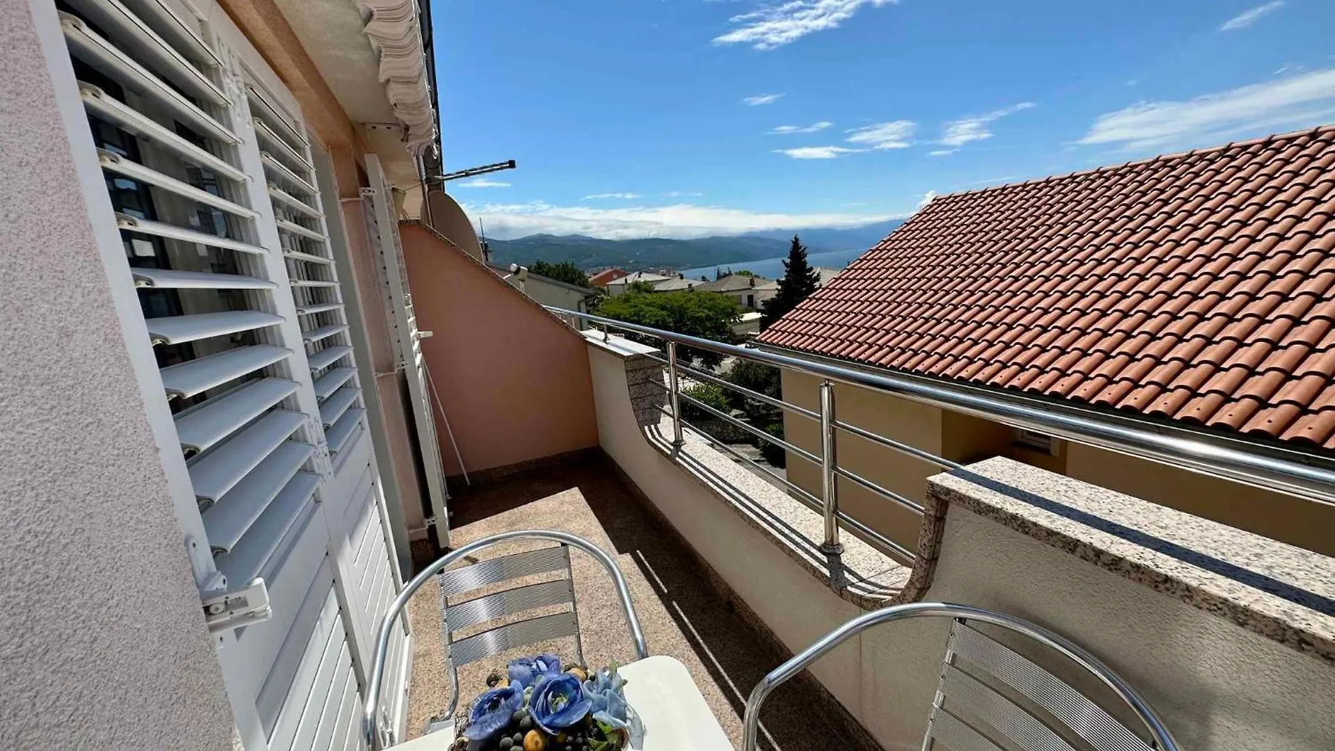 Apartments In Novi Vinodolski 49889 كرواتيا